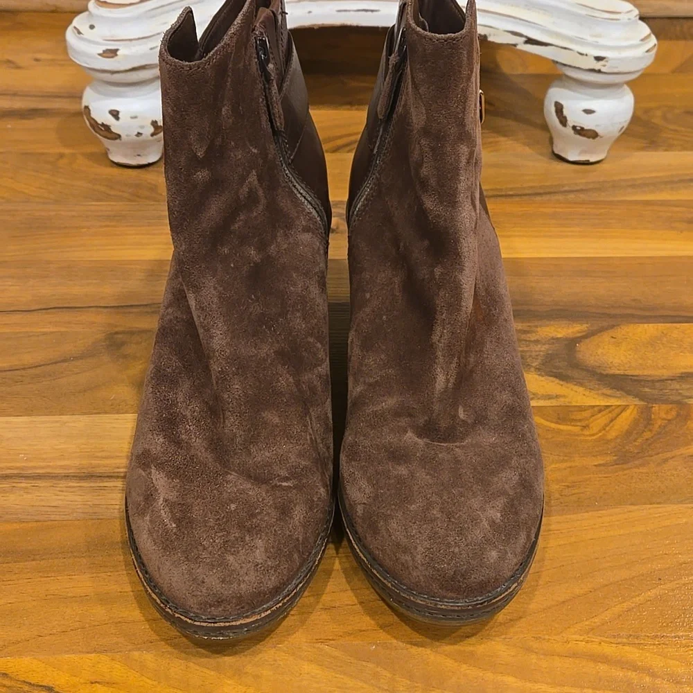Cole Haan/Nike Air Brown Suede Wedge Ankle Boots